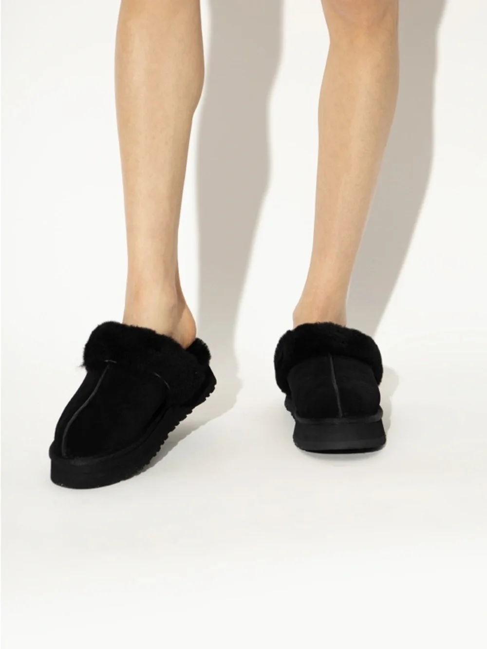 UGG women slip
